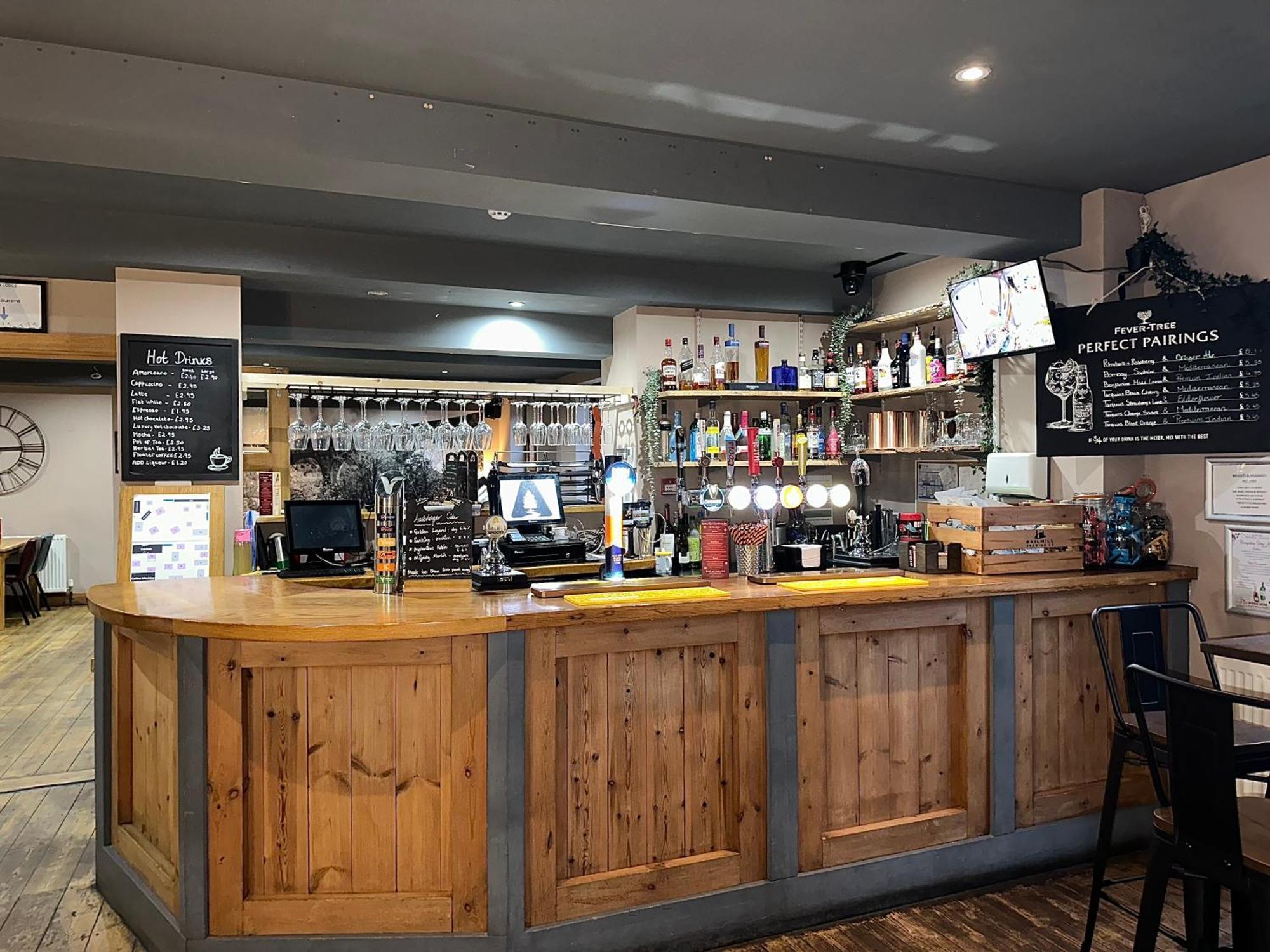 Afan Lodge Port Talbot Buitenkant foto