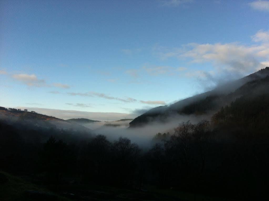 Afan Lodge Port Talbot Buitenkant foto